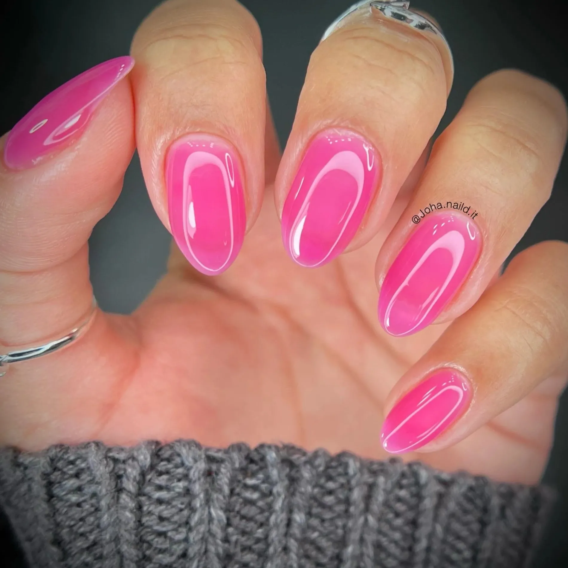 Duo Tinted Calcium Rich Base Coat Set - Milky White and Blushing Pink