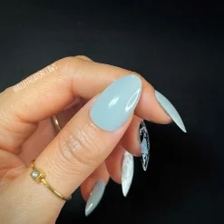 Front Page (B462) - Cream Gray Stamping Polish