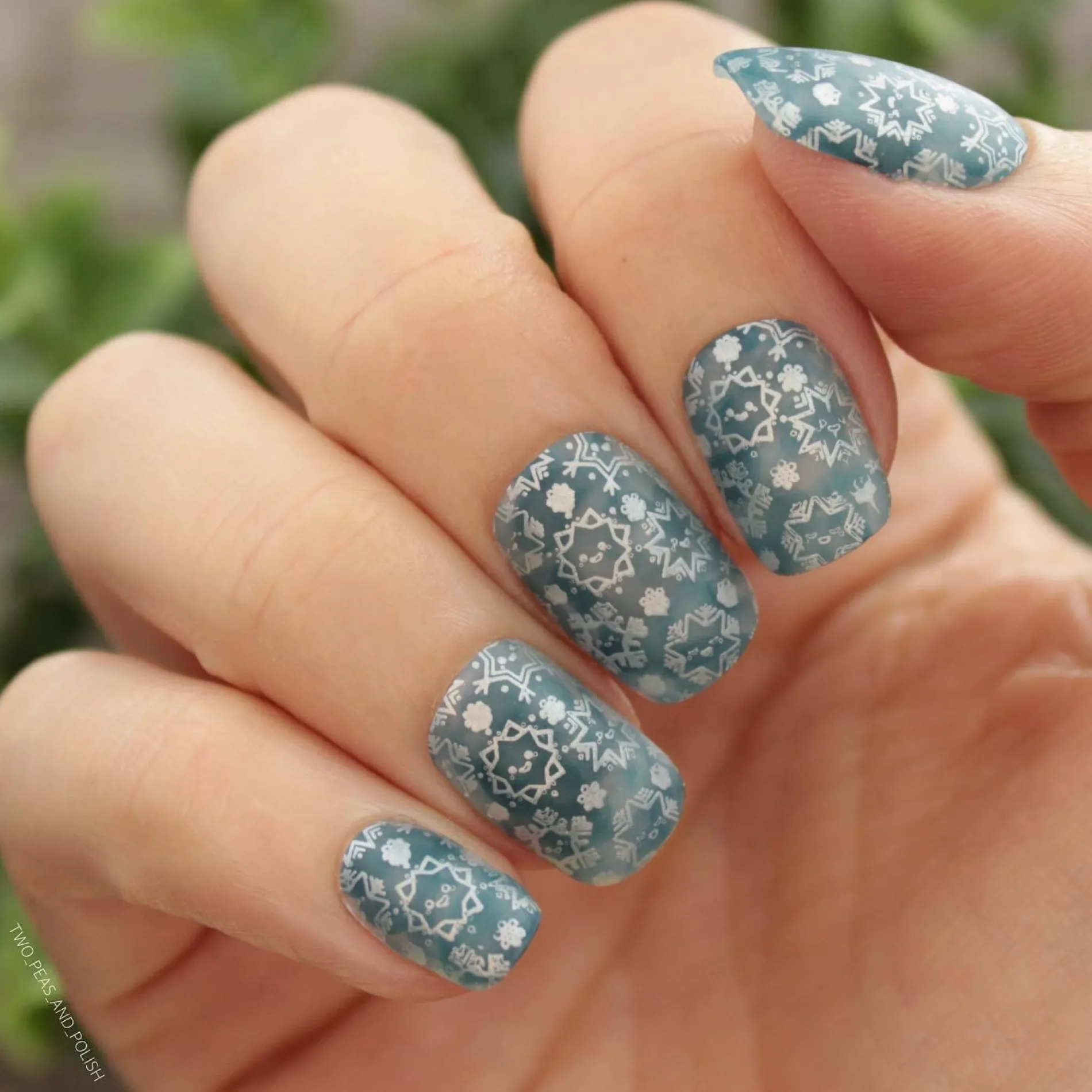 Frozen (B316) Metallic Pearl White Stamping Polish
