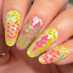 Growing Shadows (M585) - Nail Stamping Plate
