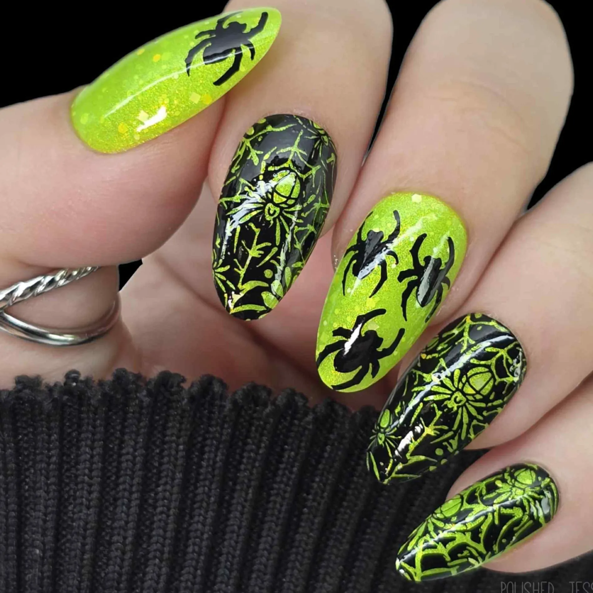 Jungle Secrets (M613) - Nail Stamping Plate