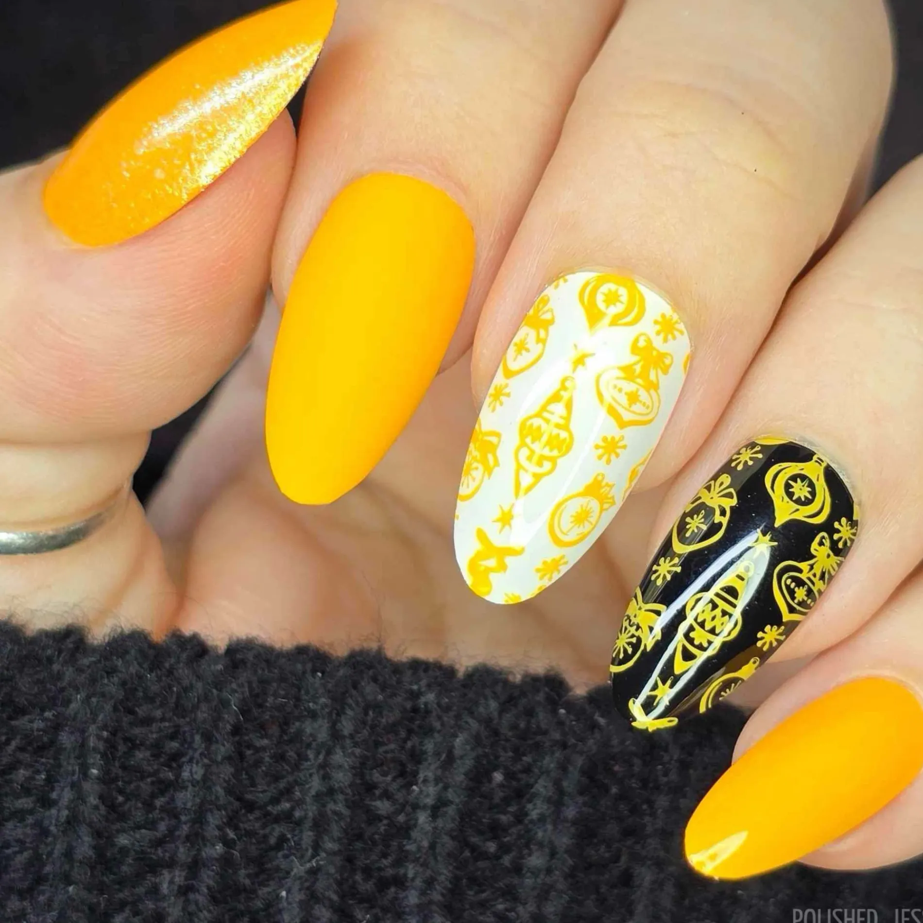 Kitschmas: Yuletide Yellow (B533) - Yellow Cream Stamping Polish