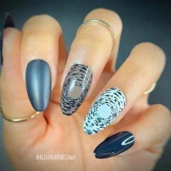 Kraken (B482) - Cream Dark Navy Blue Stamping Polish