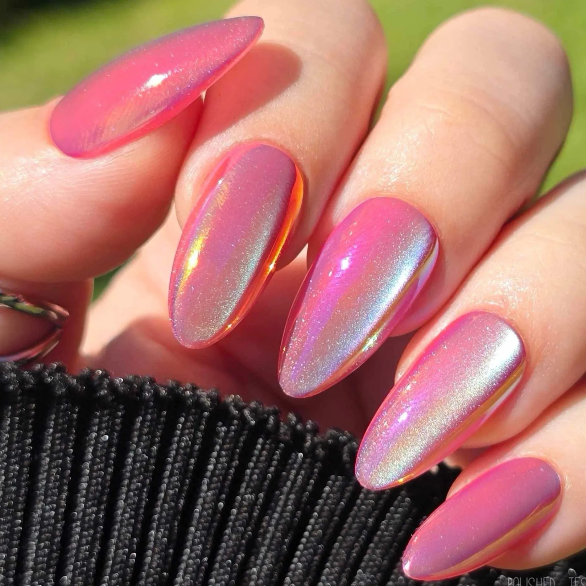Magnetic Angel Press On Nails - Medium Almond