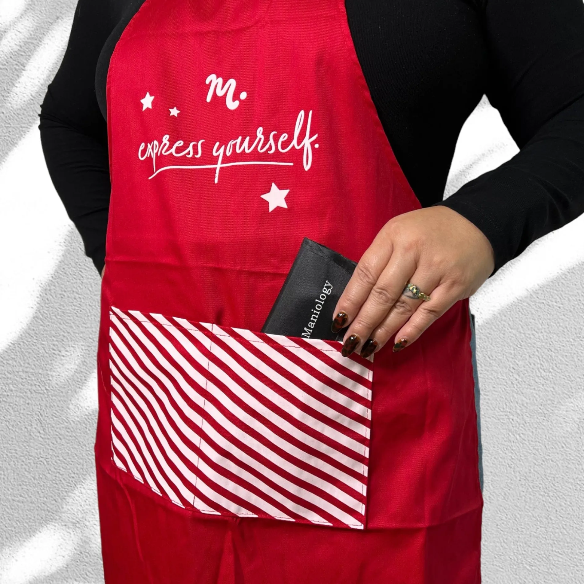 Nail Art Apron - Fun Fair