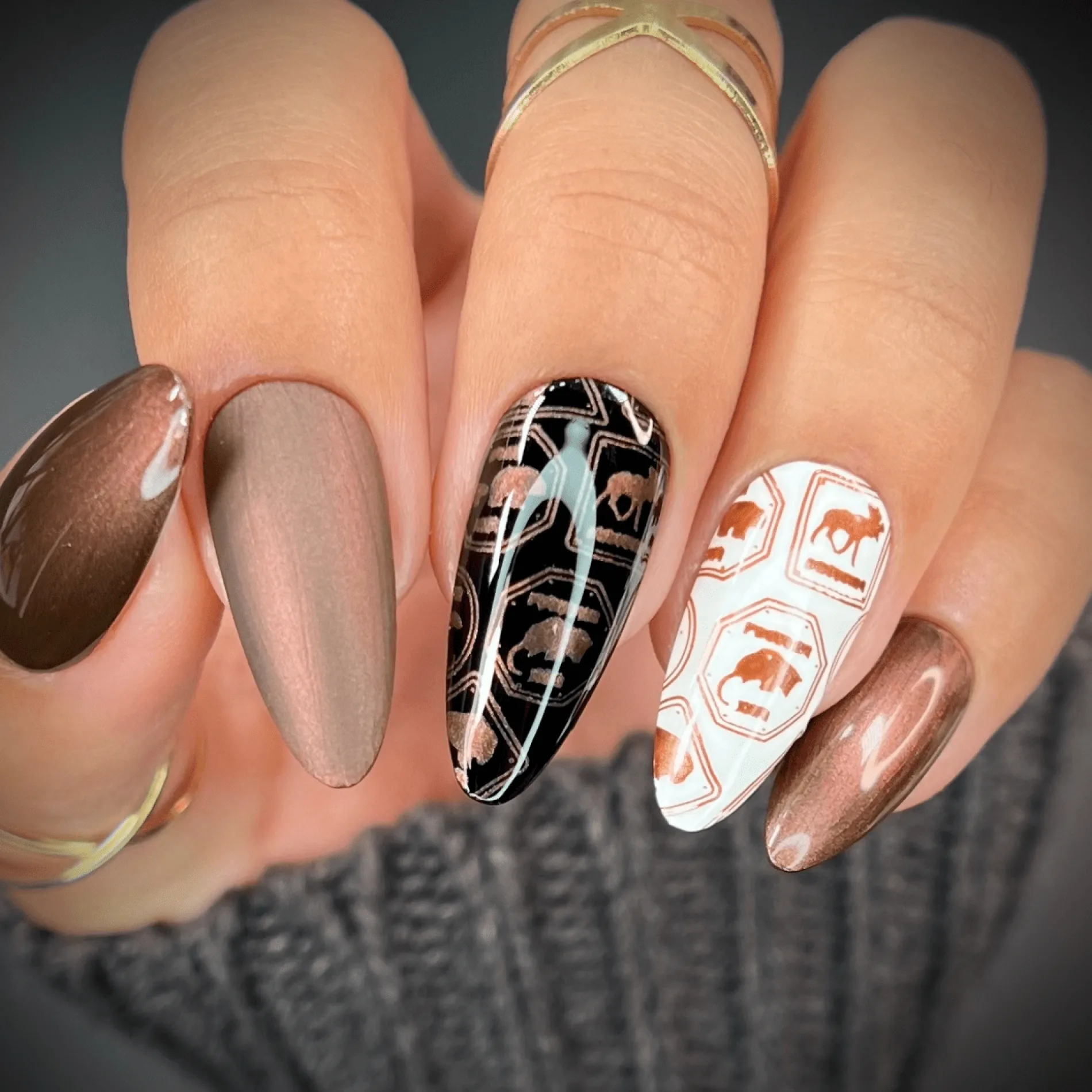 S'more (B479) - Metallic Pearl Chocolate Brown Stamping Polish