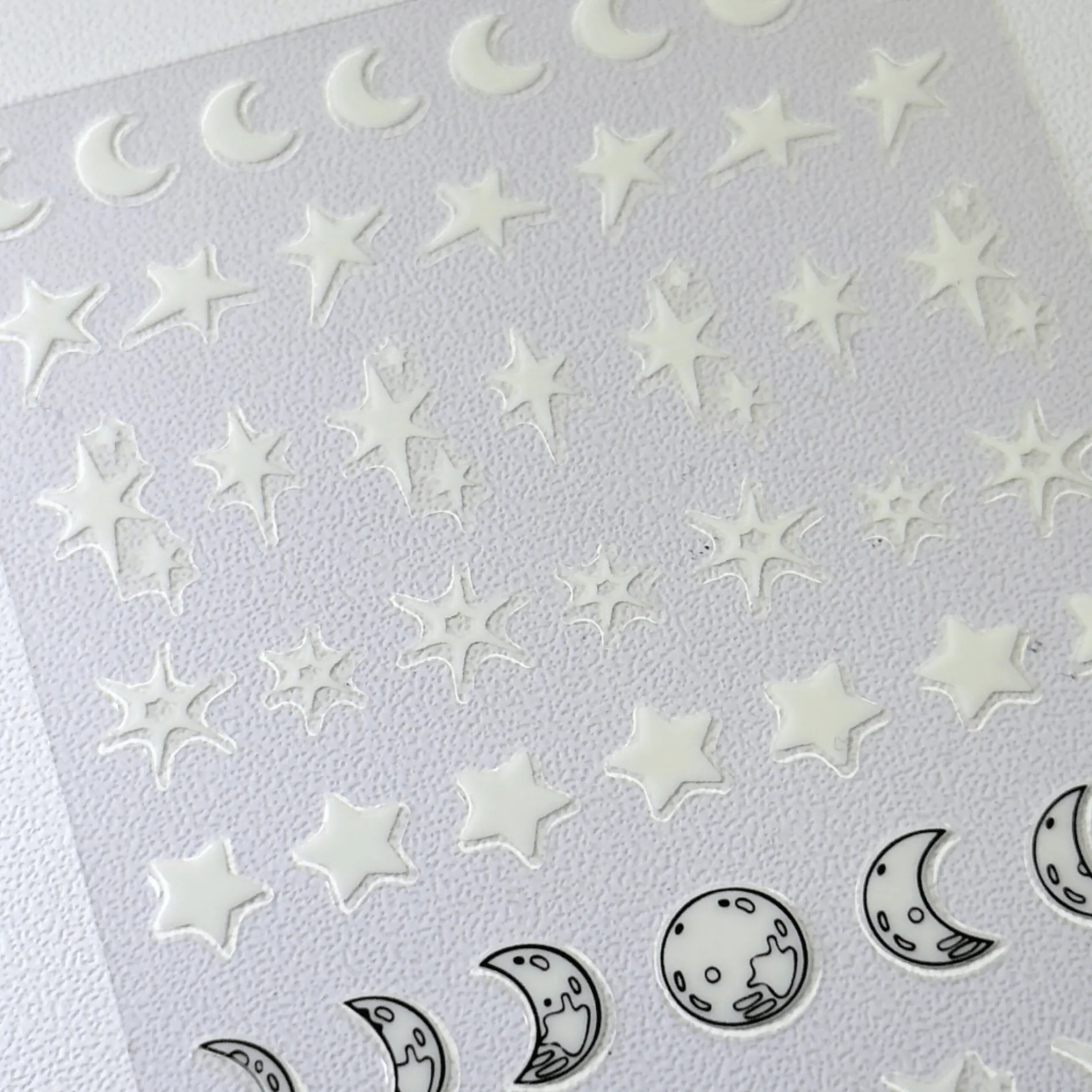 Star Struck (MS-112) - Glow In The Dark Nail Art Sticker