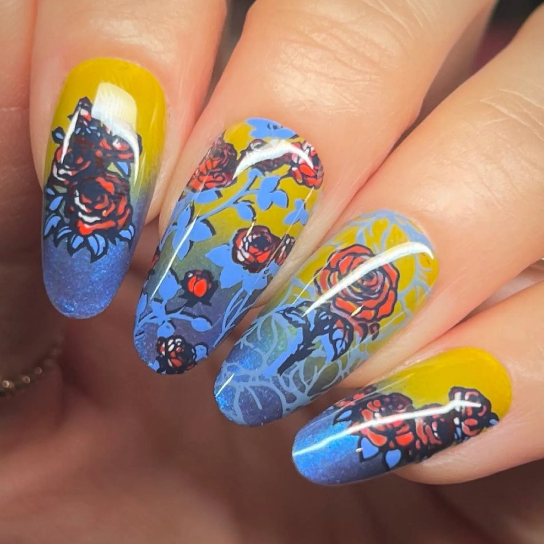 Wish you Roses (M592) - Nail Stamping Plate